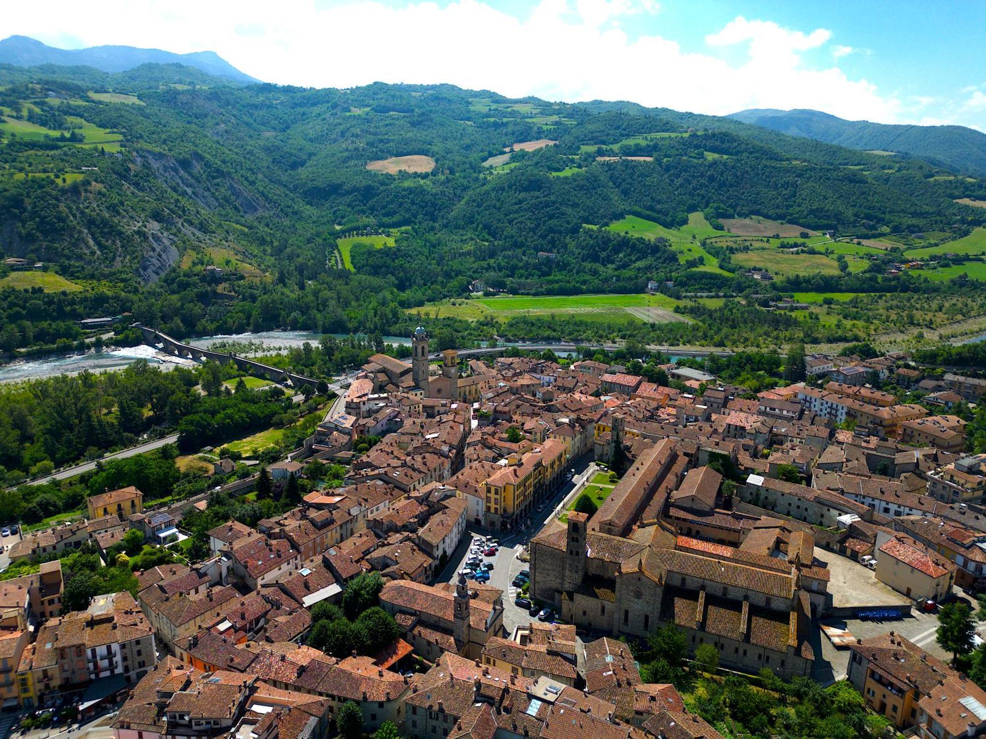 Villa Casa Del Bosco - Vista Mozzafiato & Parco 4 Ettari Bobbio Esterno foto